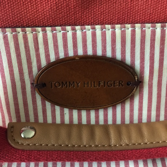 Vintage Tommy Hilfiger purse - Picture 2 of 8